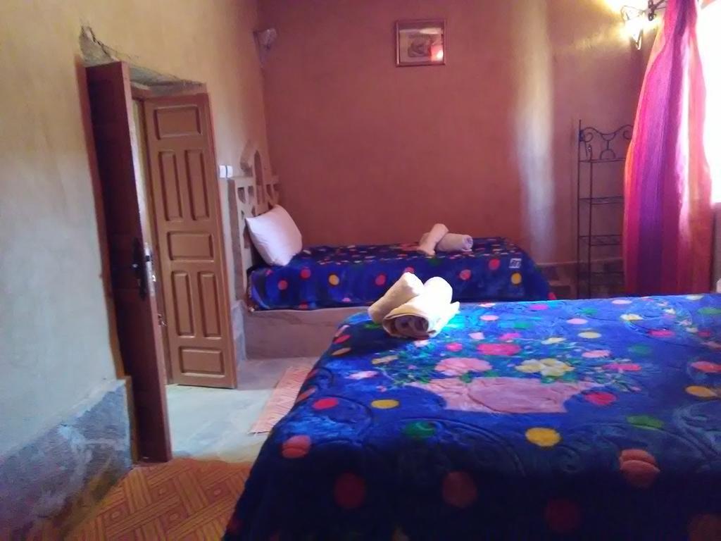 Riad Marhaba Merzane Luaran gambar