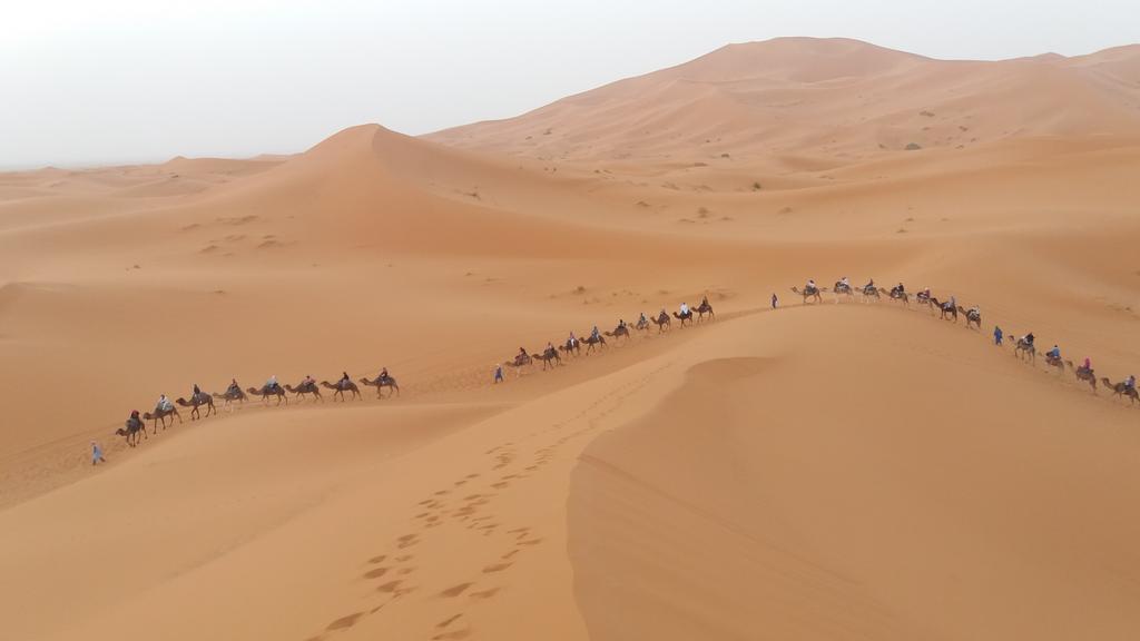 Riad Marhaba Merzane Luaran gambar