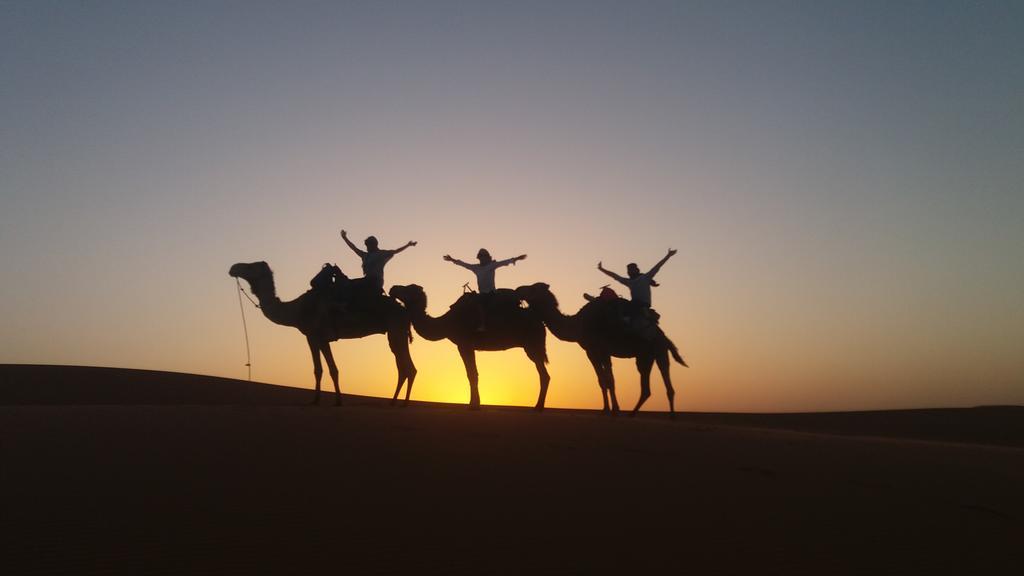 Riad Marhaba Merzane Luaran gambar